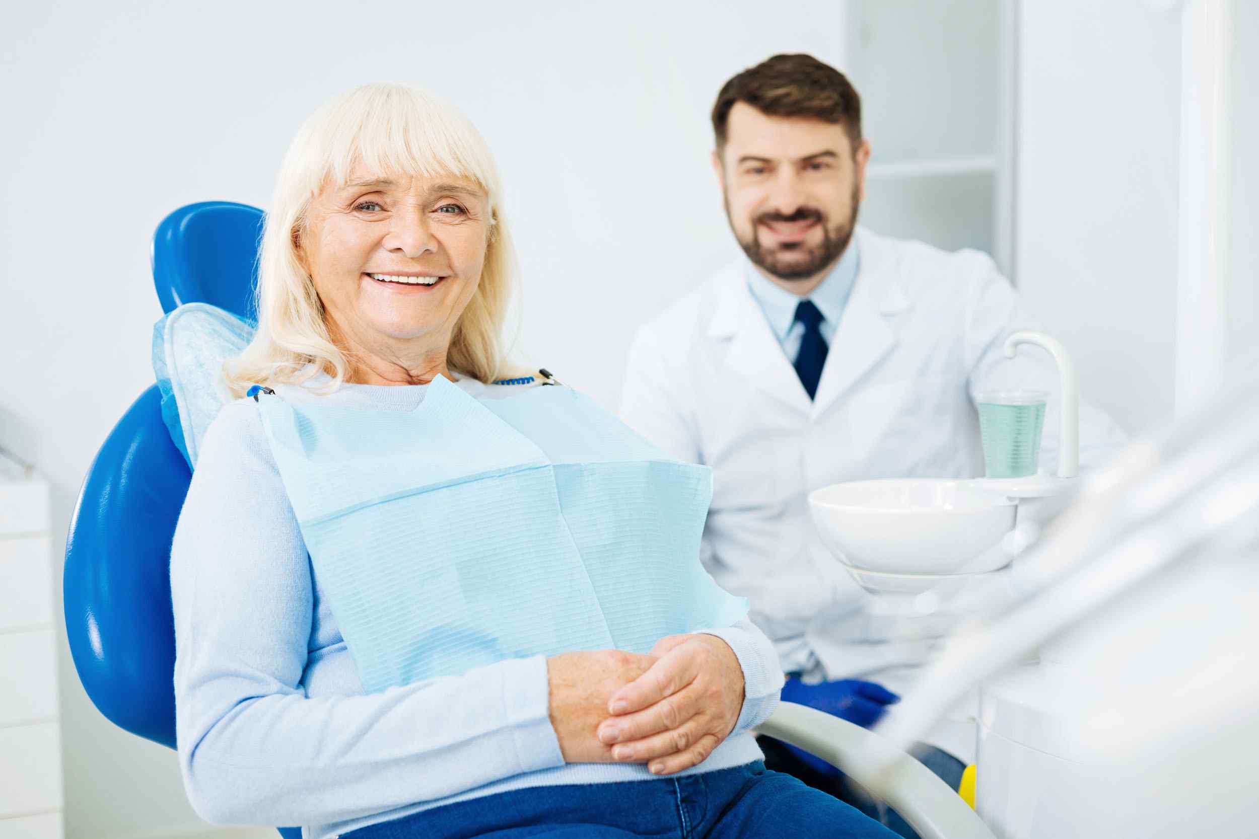 https://emergencydentistknoxvilletn.com/wp-content/uploads/2020/02/smile.jpg